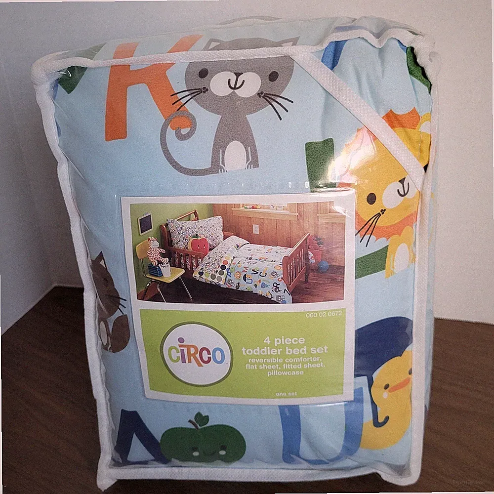 4 pc Circo Toddler Bed Set Reversible Alphabet Animals and more