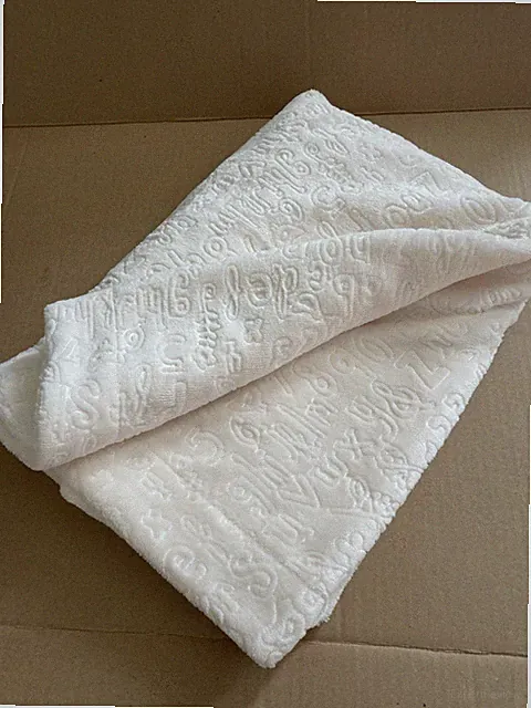 🎄Alphabet Throw/baby blanket Fleece Lightweight 38” x 30”