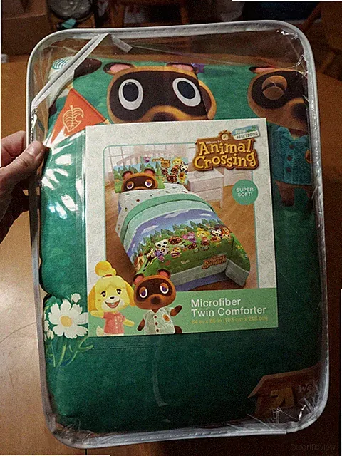 Animal Crossing New Horizons Microfiber Twin Bed Comforter Blanket 64 in x 86 in