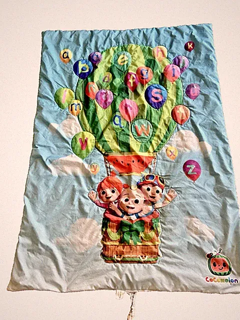 Cocomelon Let’s Go Play Toddler Bed Comforter Blanket Balloon Alphabet 39”x 55”