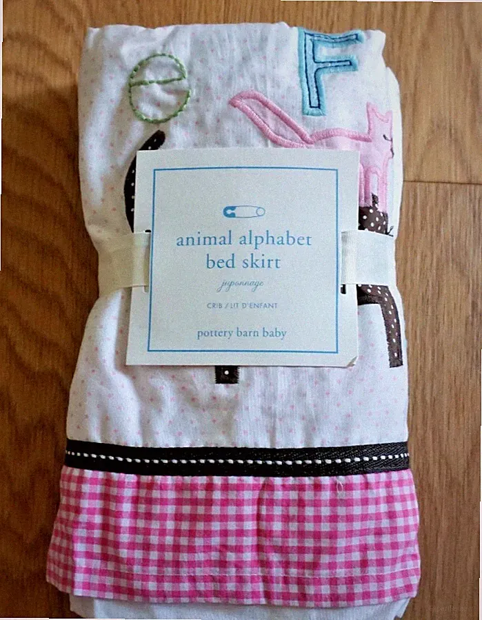 POTTERY BARN ANIMAL ALPHABET BED SKIRT FOR CRIB NEW