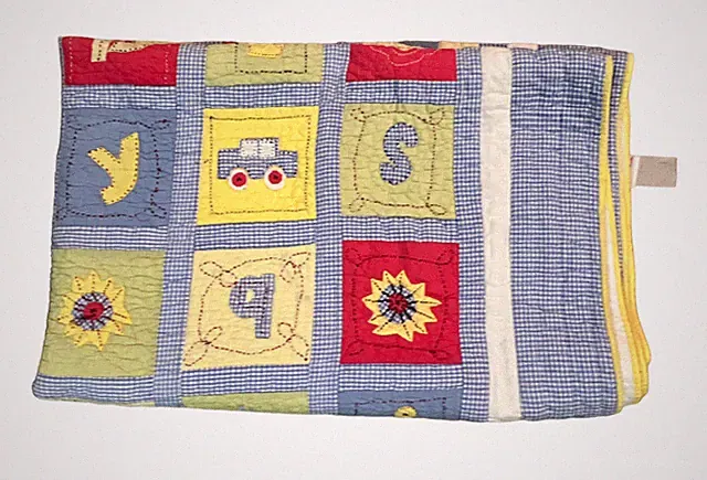POTTERY BARN KIDS 100% Cotton Twin Quilt Comforter ABC’S Patchwork 82 Xx 62”