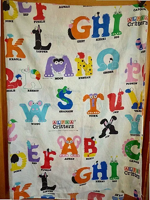 Vintage ALPHA CRITTERS Twin Flat Sheet 1985 ALPHABET CHARACTER MATERIAL VGC